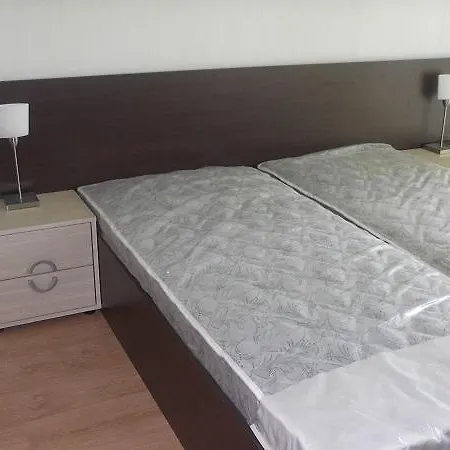 Apartamento 14 Ravda